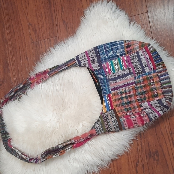 Upcyled Patch Embroidered Handmade Purse - Picture 4 of 6